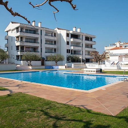 Casa Blanca Beach Apartment Torredembarra Kültér fotó