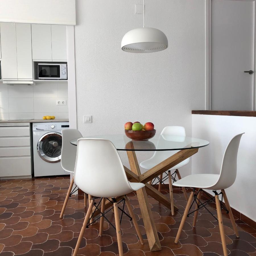 Casa Blanca Beach Apartment Torredembarra Kültér fotó
