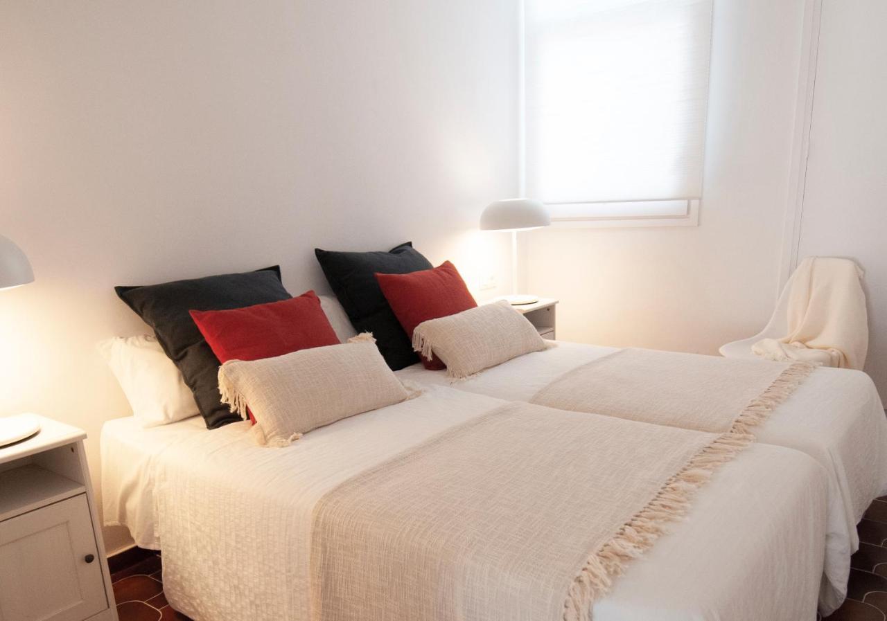 Casa Blanca Beach Apartment Torredembarra Kültér fotó